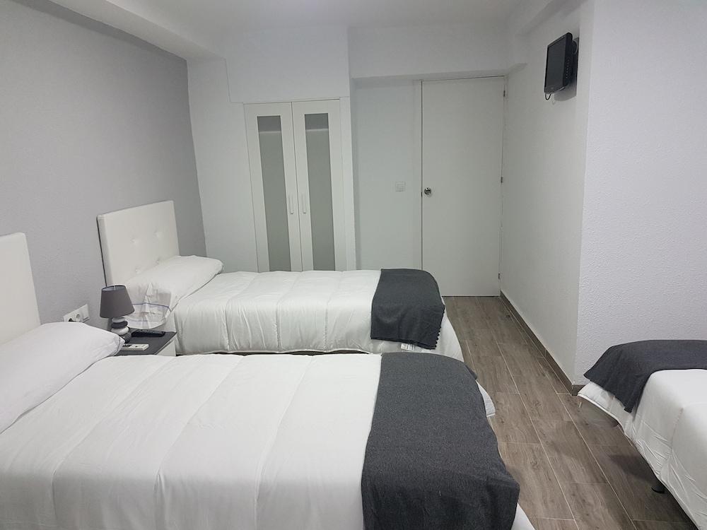 Guesthouse Central Alicante Exteriör bild